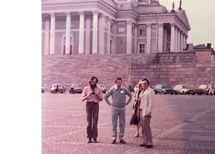 3 experts present their findings at an international conference